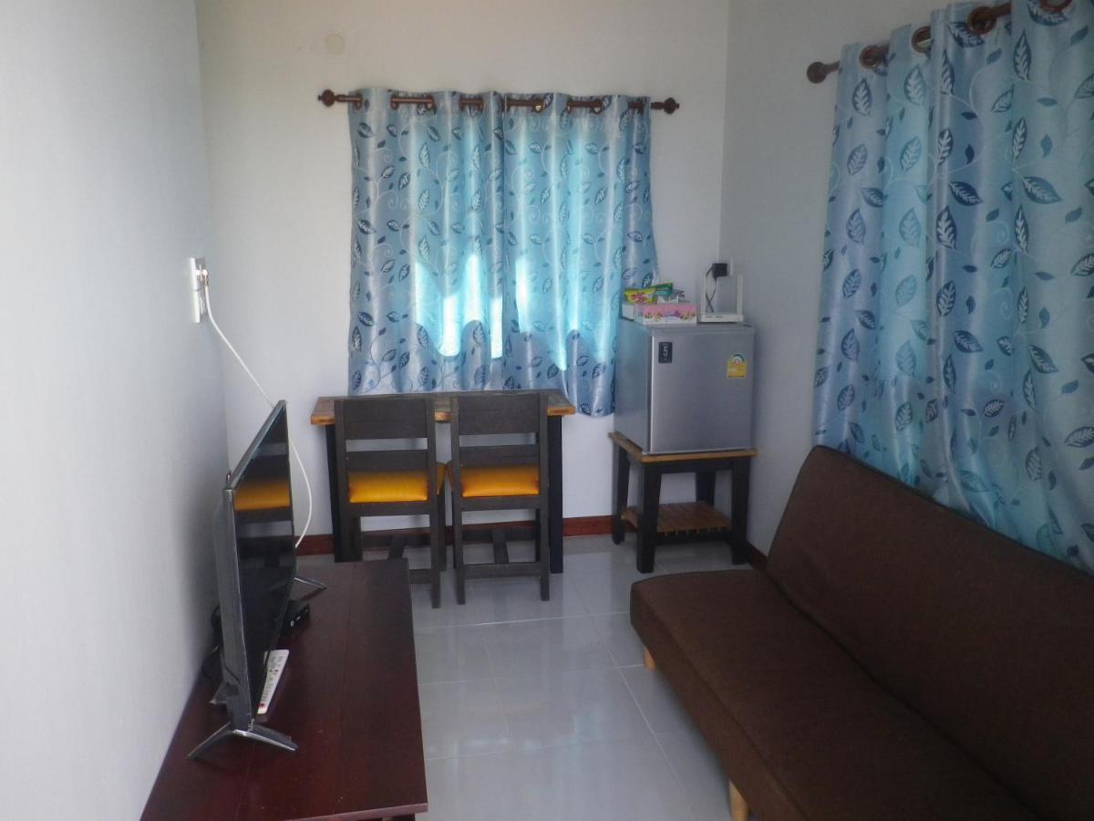 The Theatre Villa Bang Saphan Bagian luar foto